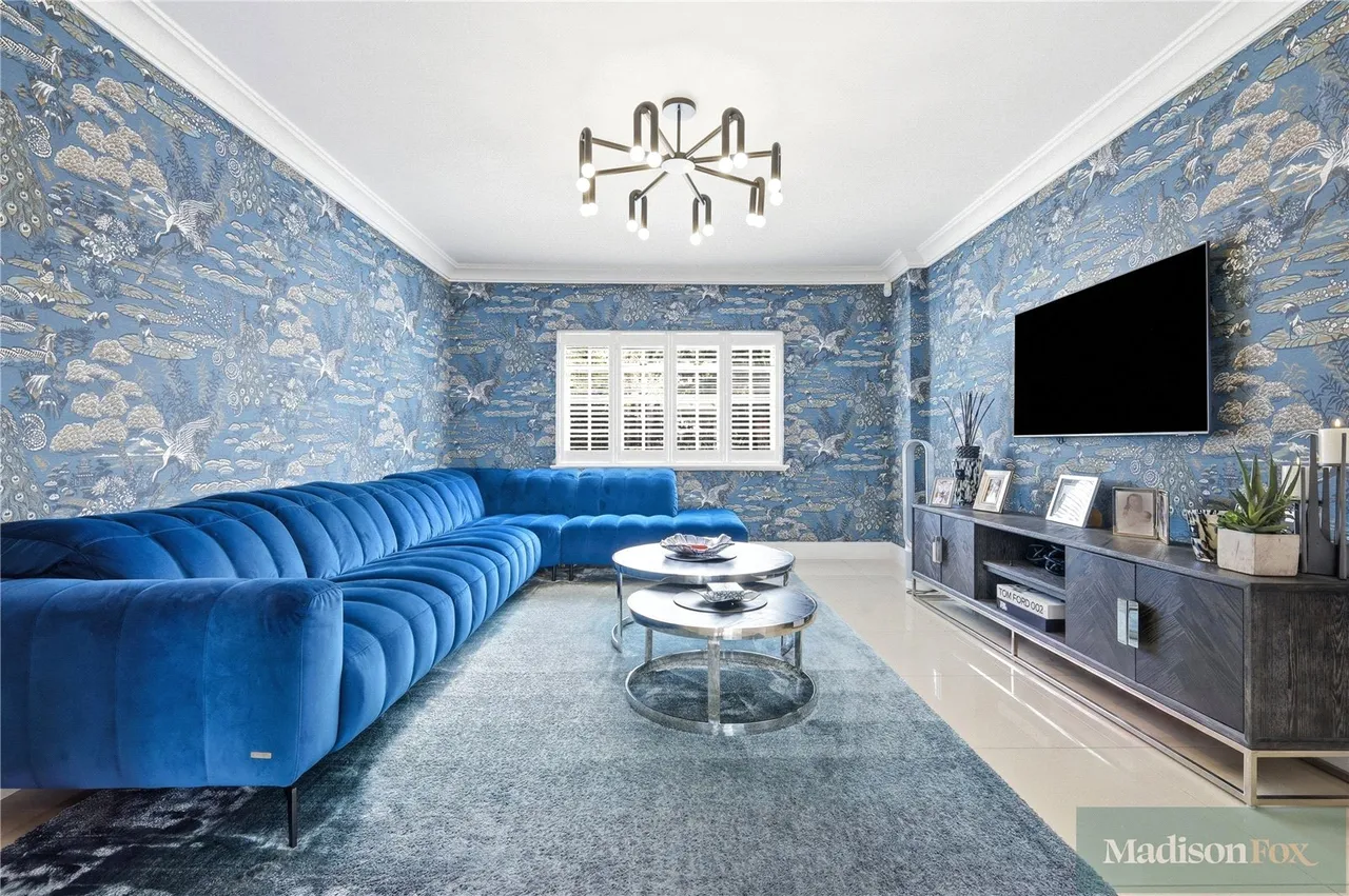 Manor Road, Chigwell, IG7, photo 7