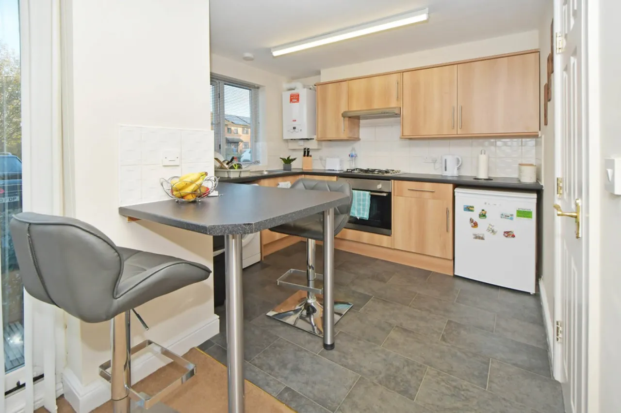 Sunny Bank, Middleport, Stoke-on-Trent, photo 4