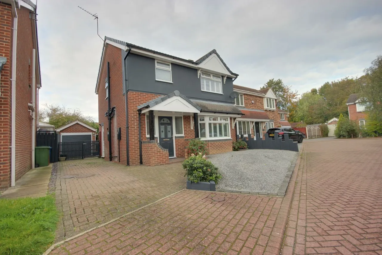 3 bed house for sale, Rowan Avenue, Beverley, HU17