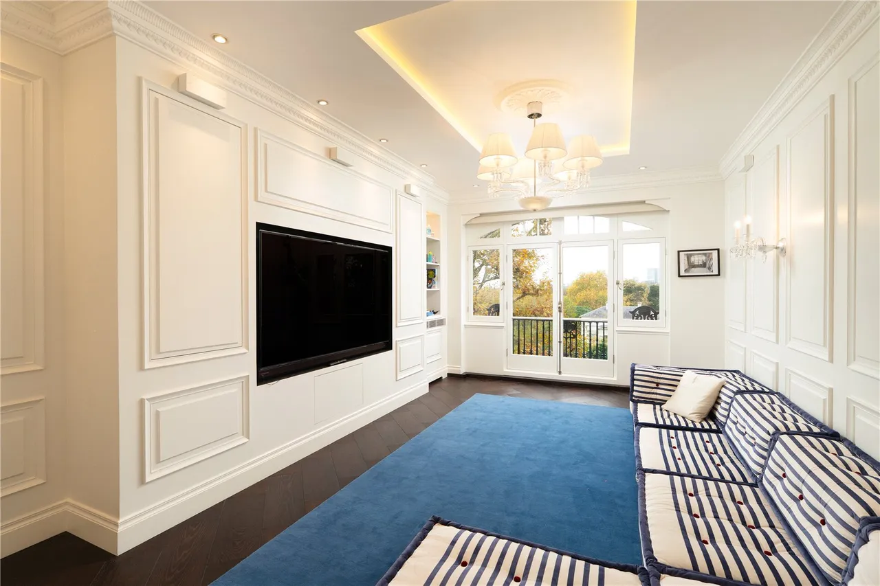 North Gate, Prince Albert Road, St John's Wood, London, NW8 7EJ, photo 9