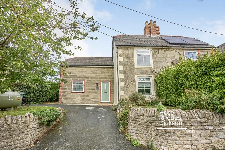 Newport Road, Niton, PO38, photo 52