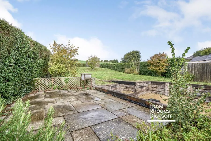 Newport Road, Niton, PO38, photo 44
