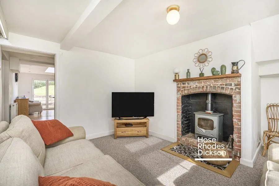 Newport Road, Niton, PO38, photo 11