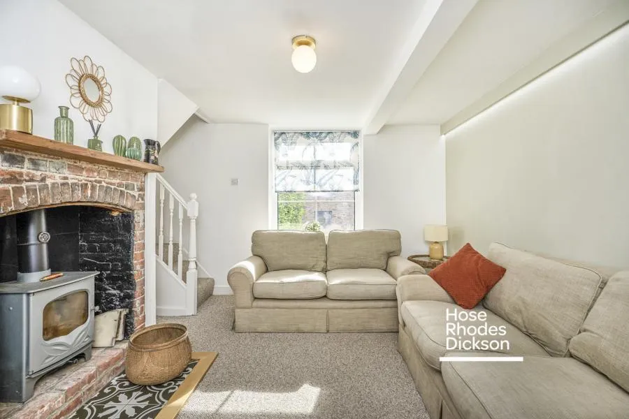 Newport Road, Niton, PO38, photo 8