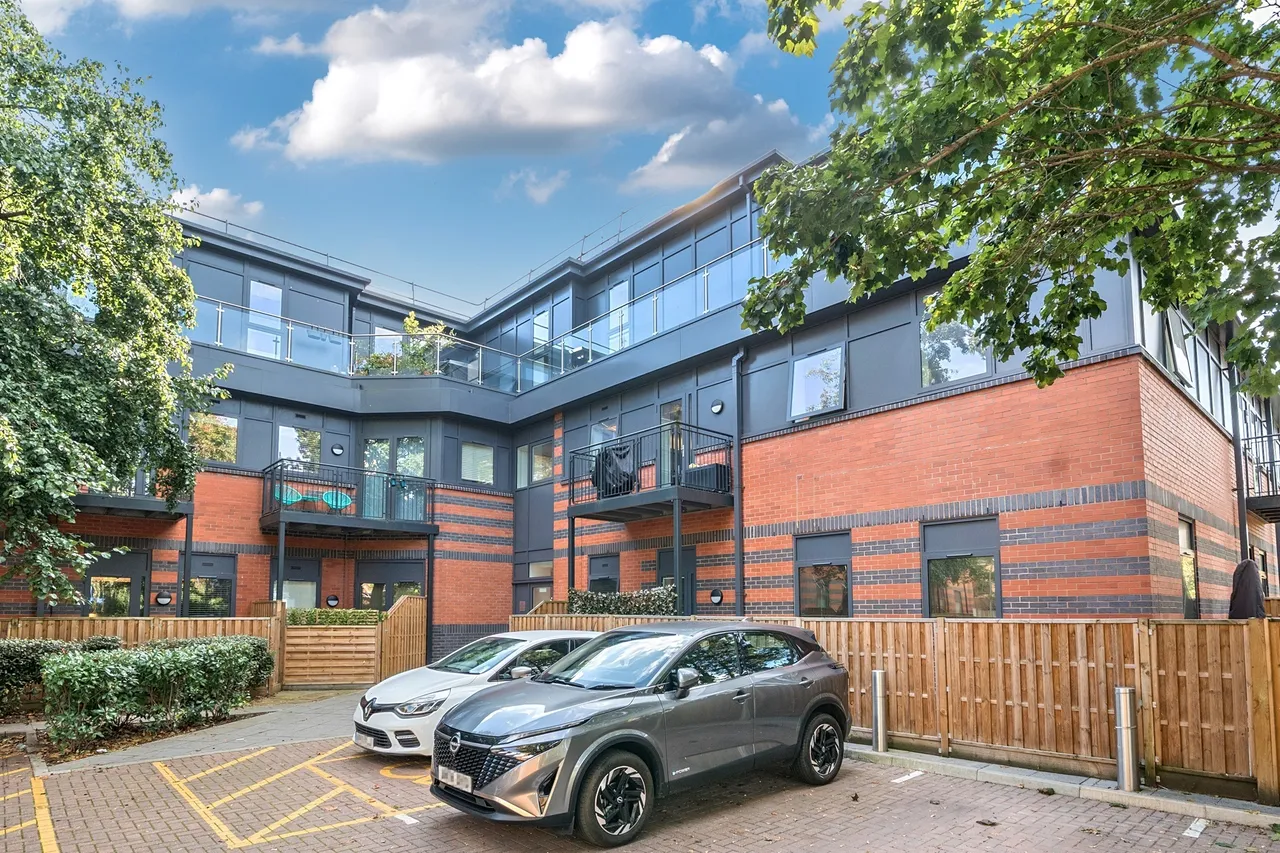 Clivemont Road, Maidenhead, SL6, photo 11