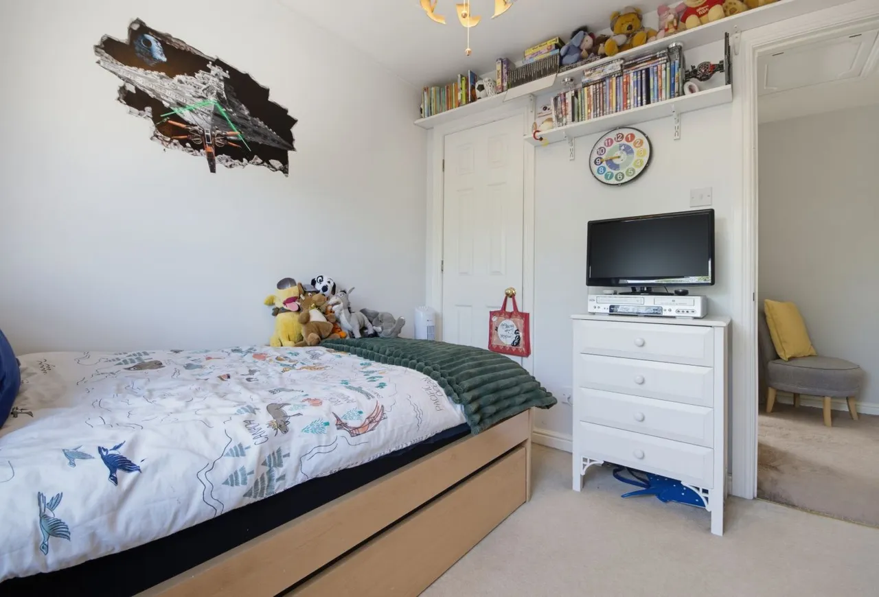 Stephenson Drive, Leeds, LS12, photo 28