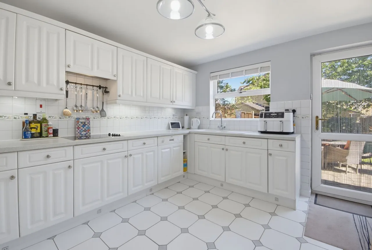 Stephenson Drive, Leeds, LS12, photo 14