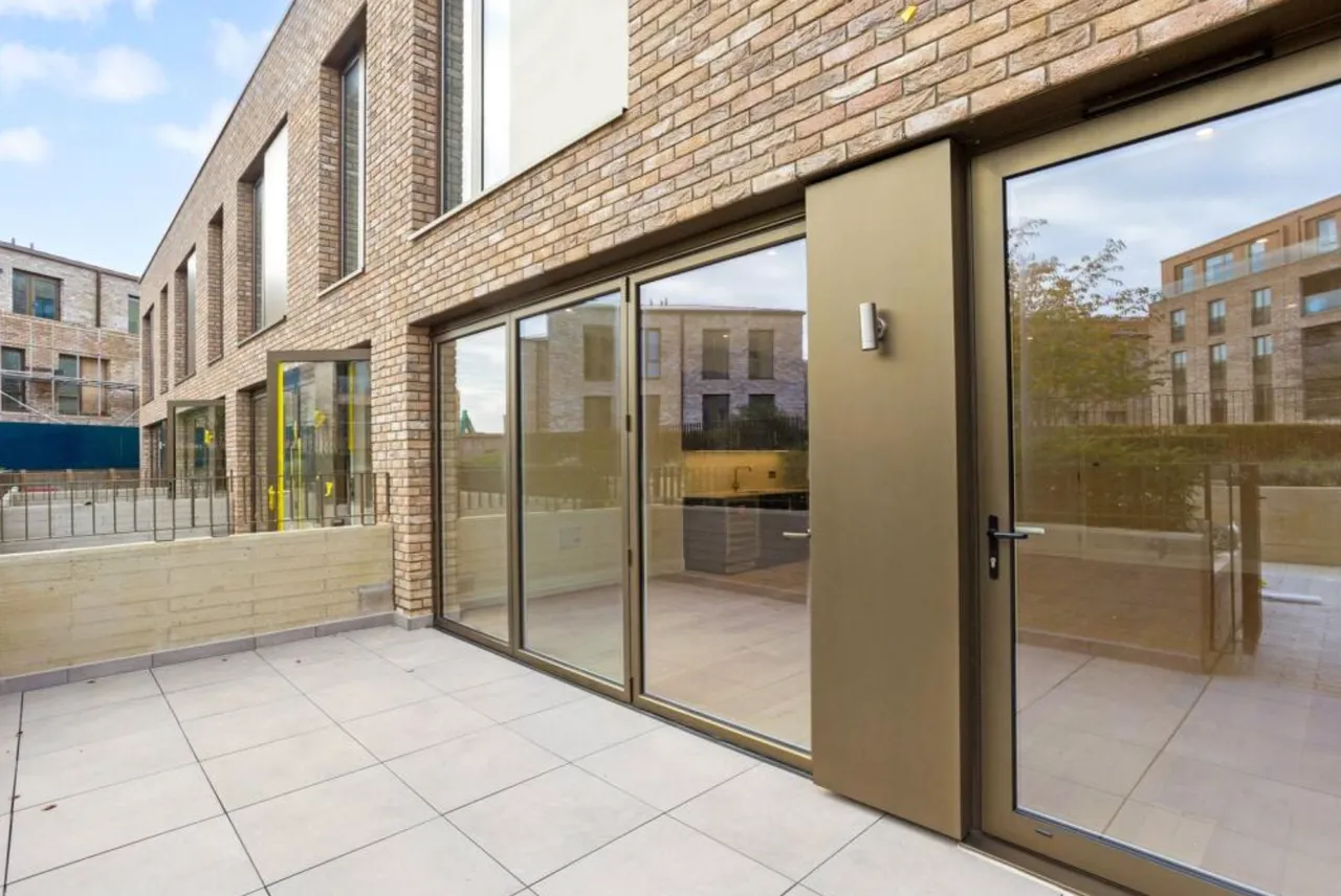 Wimpole Mews, Mill Hill East, NW7, photo 4