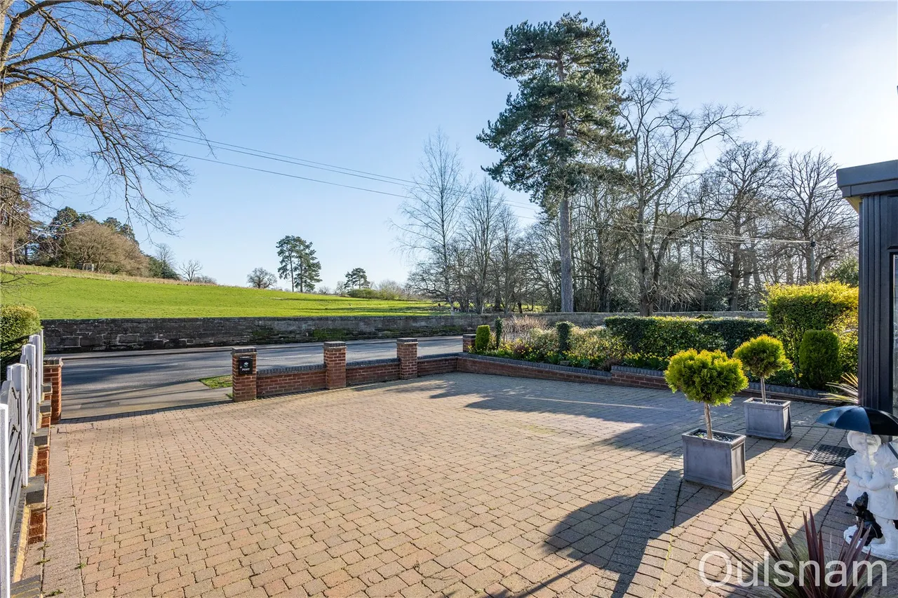 Finstall Road, Finstall, Bromsgrove, Worcestershire, B60 3DE, photo 29