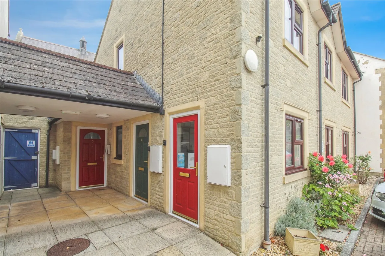 Melksham, Wiltshire, photo 12