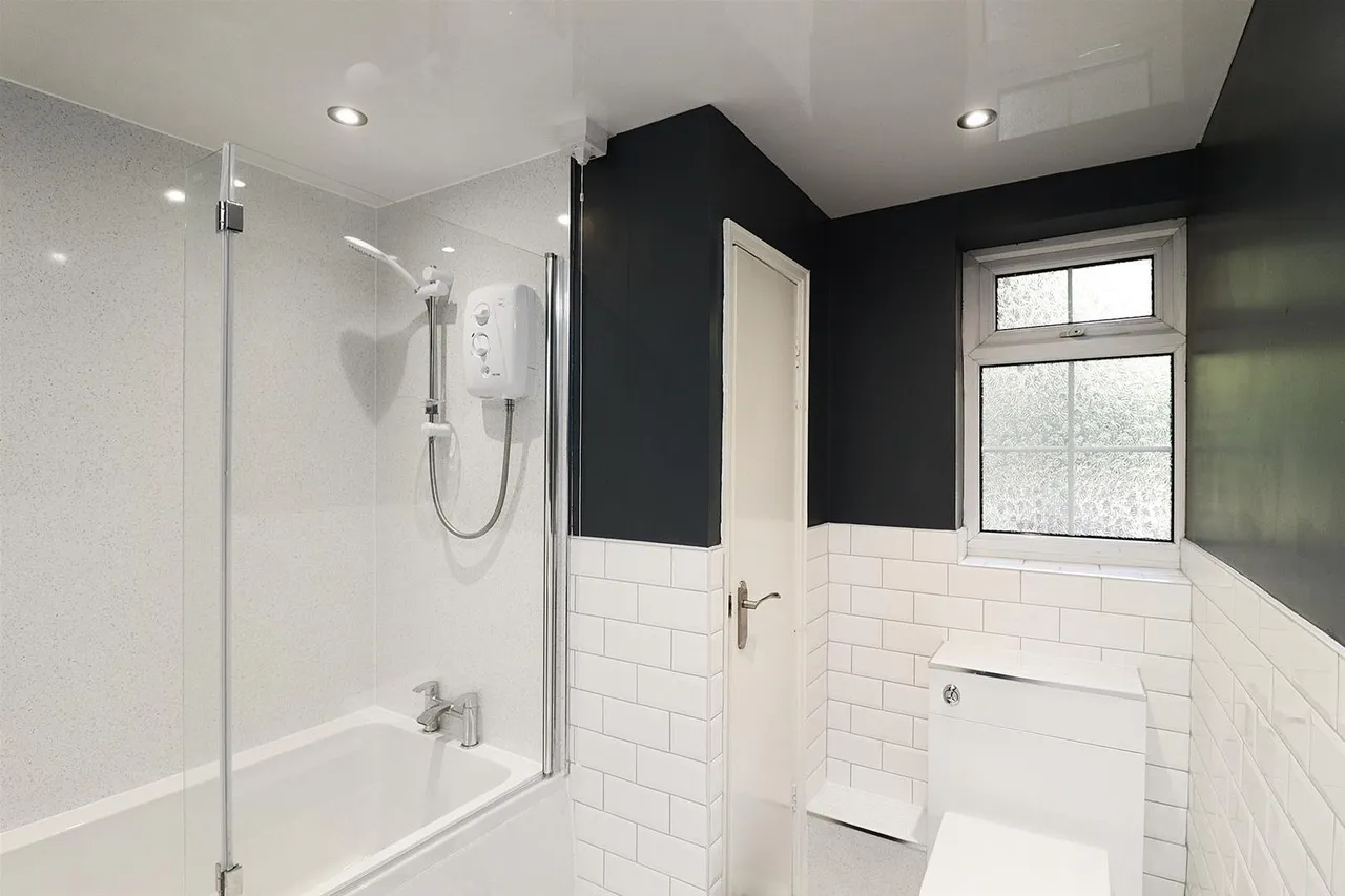 Eskdale Drive, Timperley WA15 7XU, photo 4