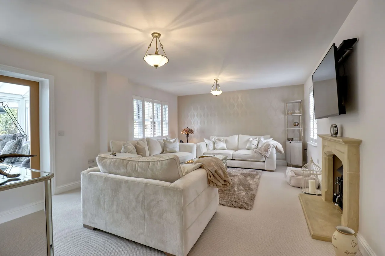 High Wych Road, Sawbridgeworth, CM21, photo 3