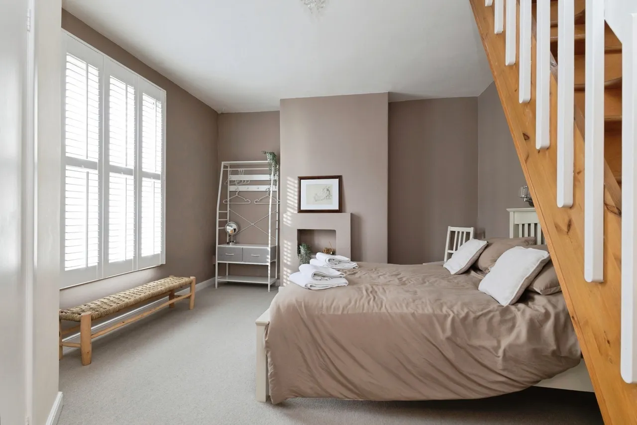 High Street, YARM, TS15, photo 9