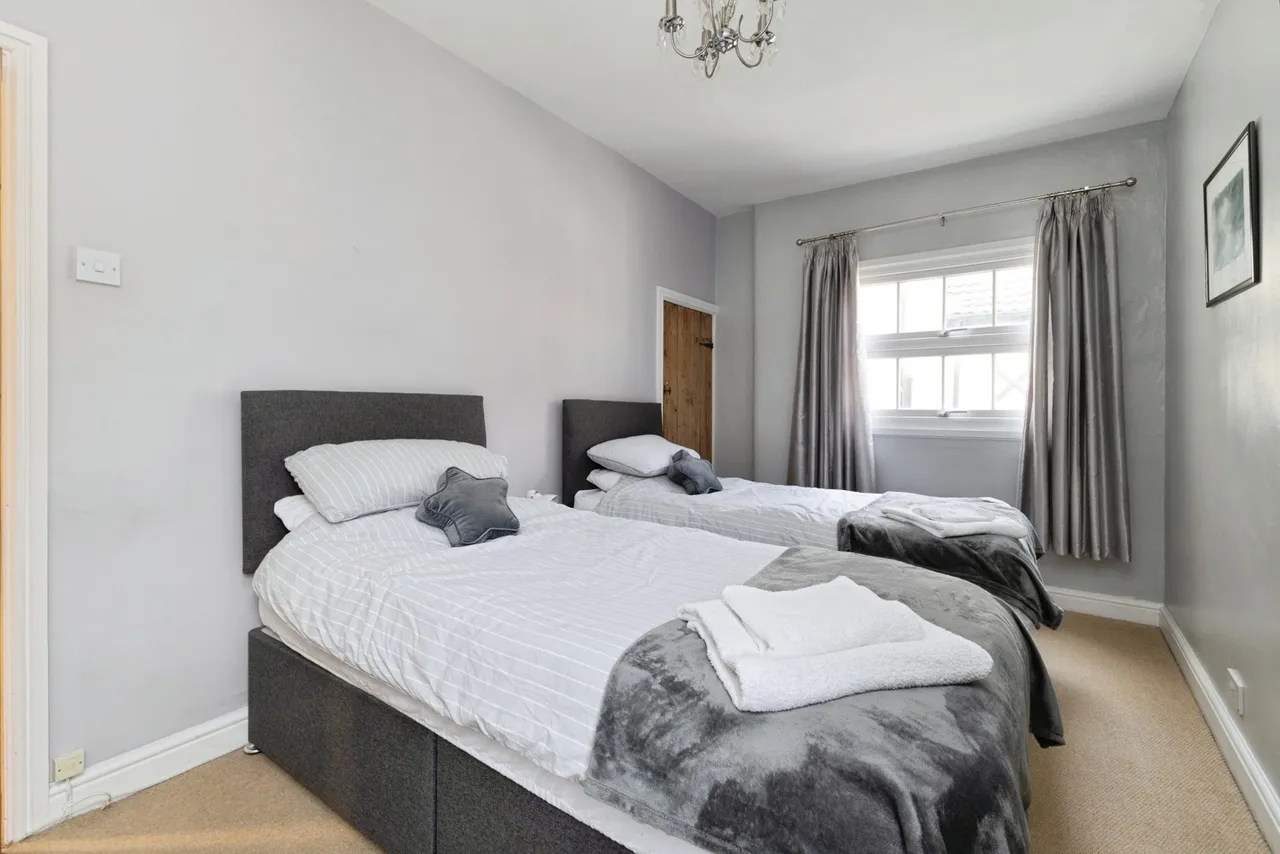 High Street, YARM, TS15, photo 14