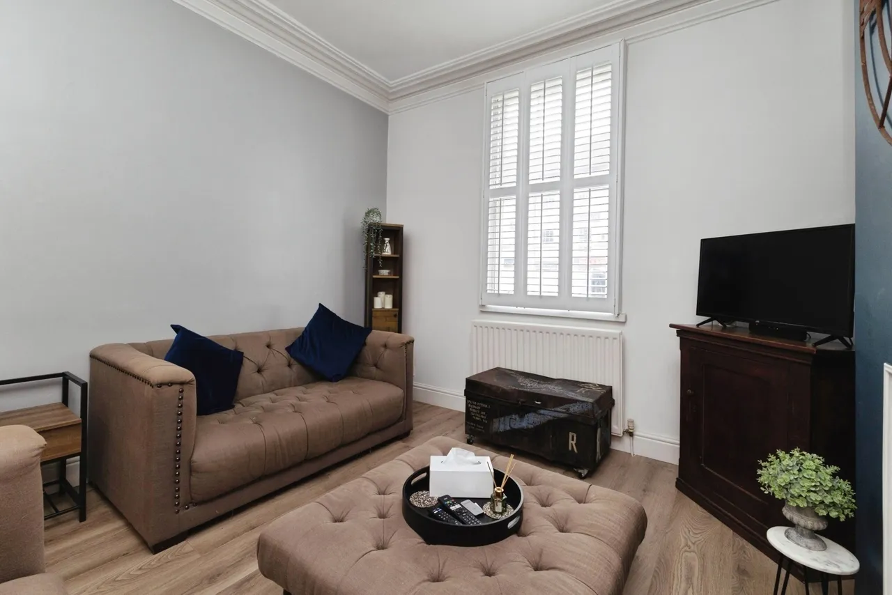High Street, YARM, TS15, photo 6