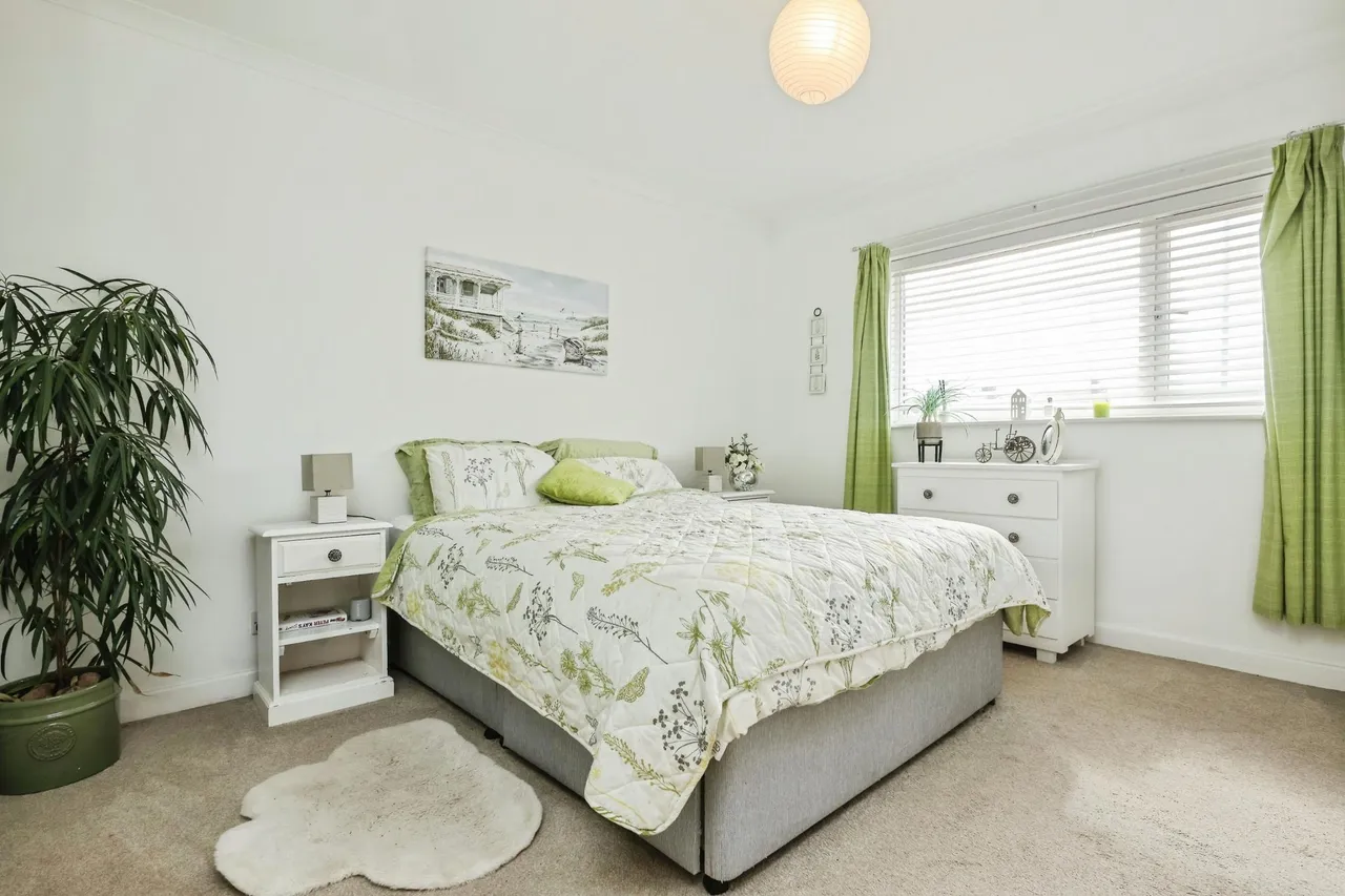Charles Way, Malvern, WR14, photo 13