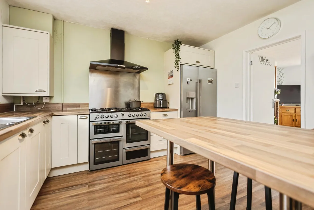Charles Way, Malvern, WR14, photo 5