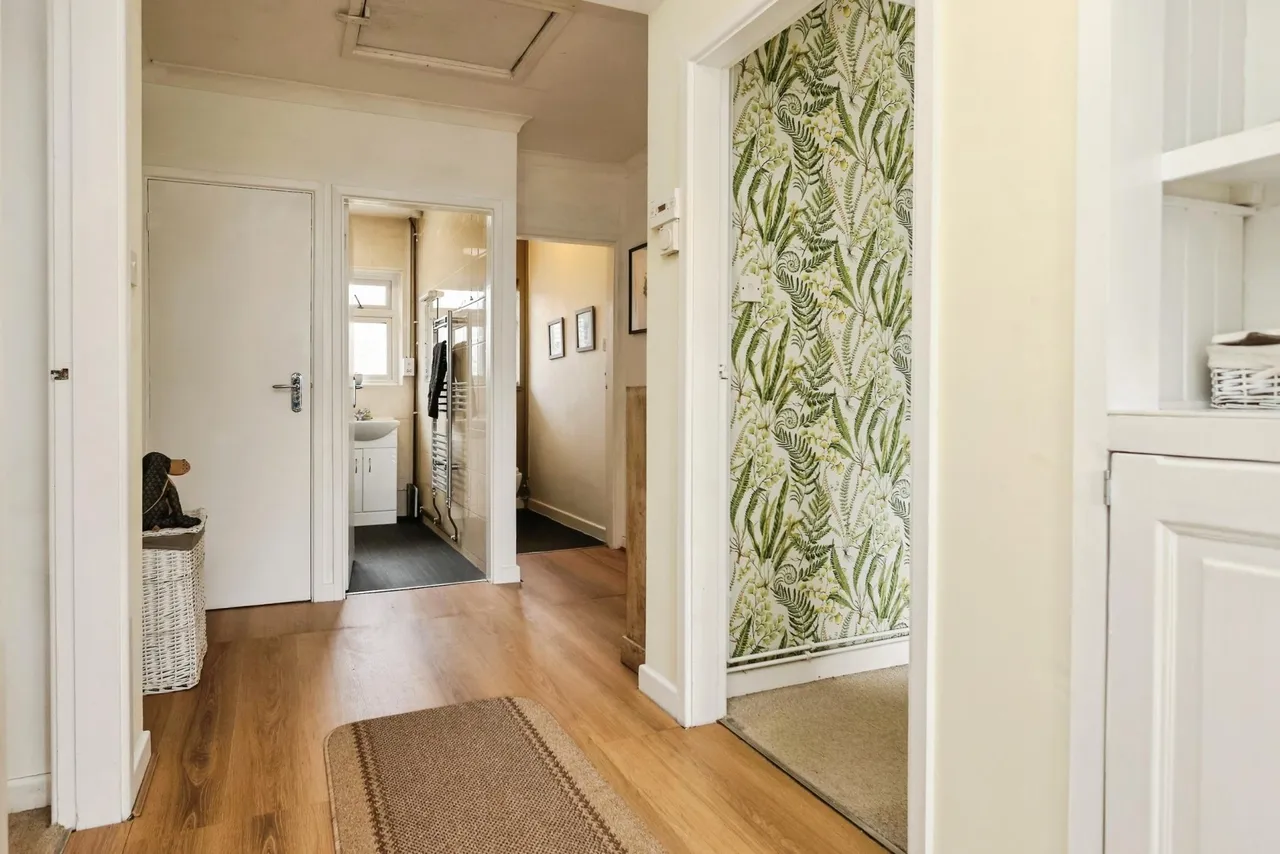 Charles Way, Malvern, WR14, photo 11