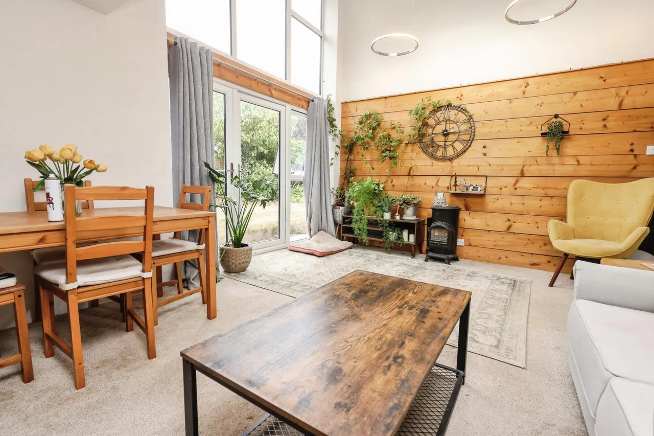 Charles Way, Malvern, WR14, photo 2