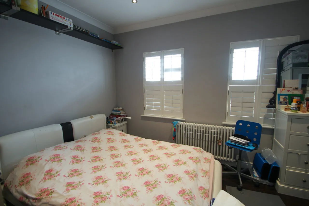 Frobisher Way, Greenhithe, photo 8