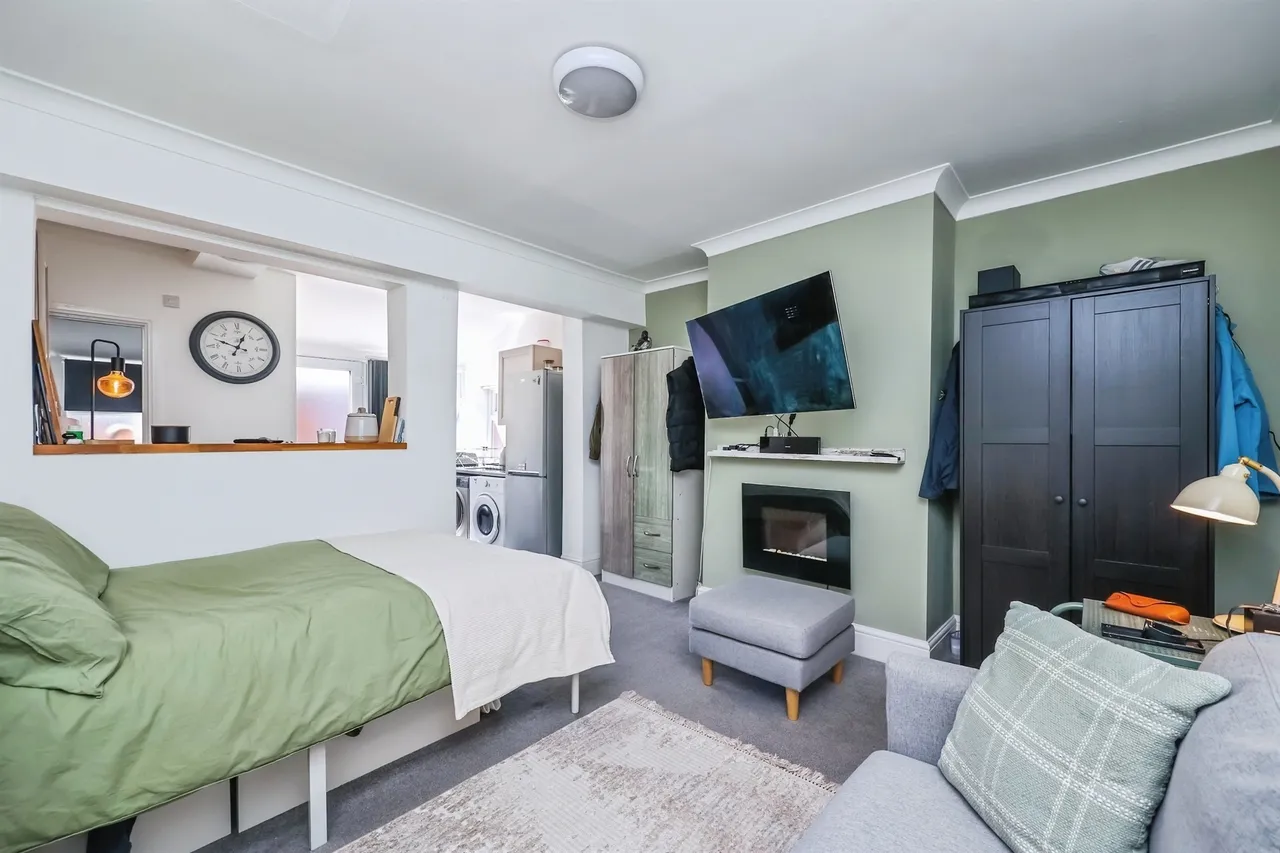 Annesley Road, Hucknall, NG15, photo 6