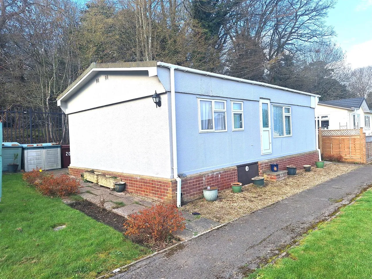 3 bed house for sale, Peppard Road, Caversham, RG4