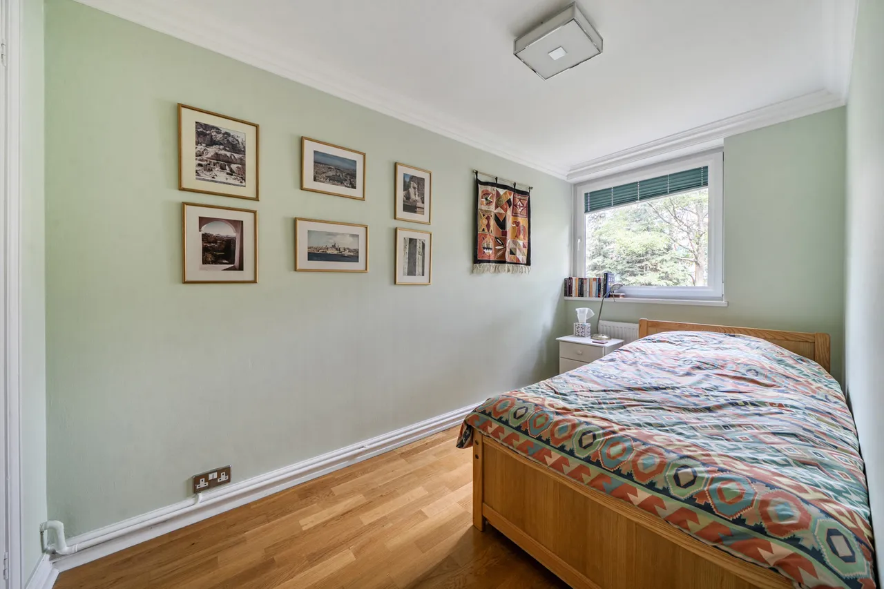 Spacious three-bedroom apartment with private terrace and double garage, TW8, photo 10