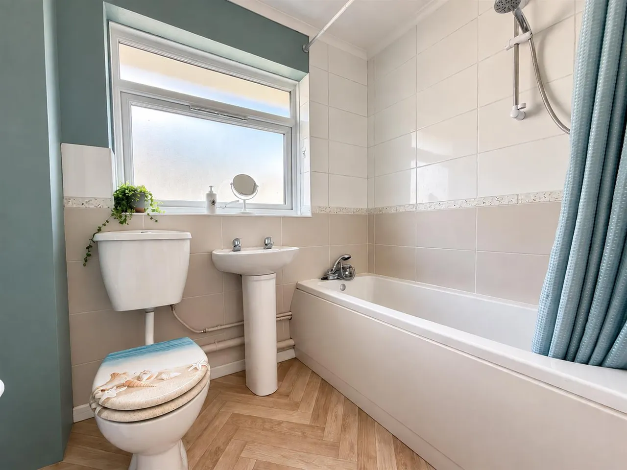 Rowan Avenue, Eastbourne, East Sussex, BN22 0RY, photo 10