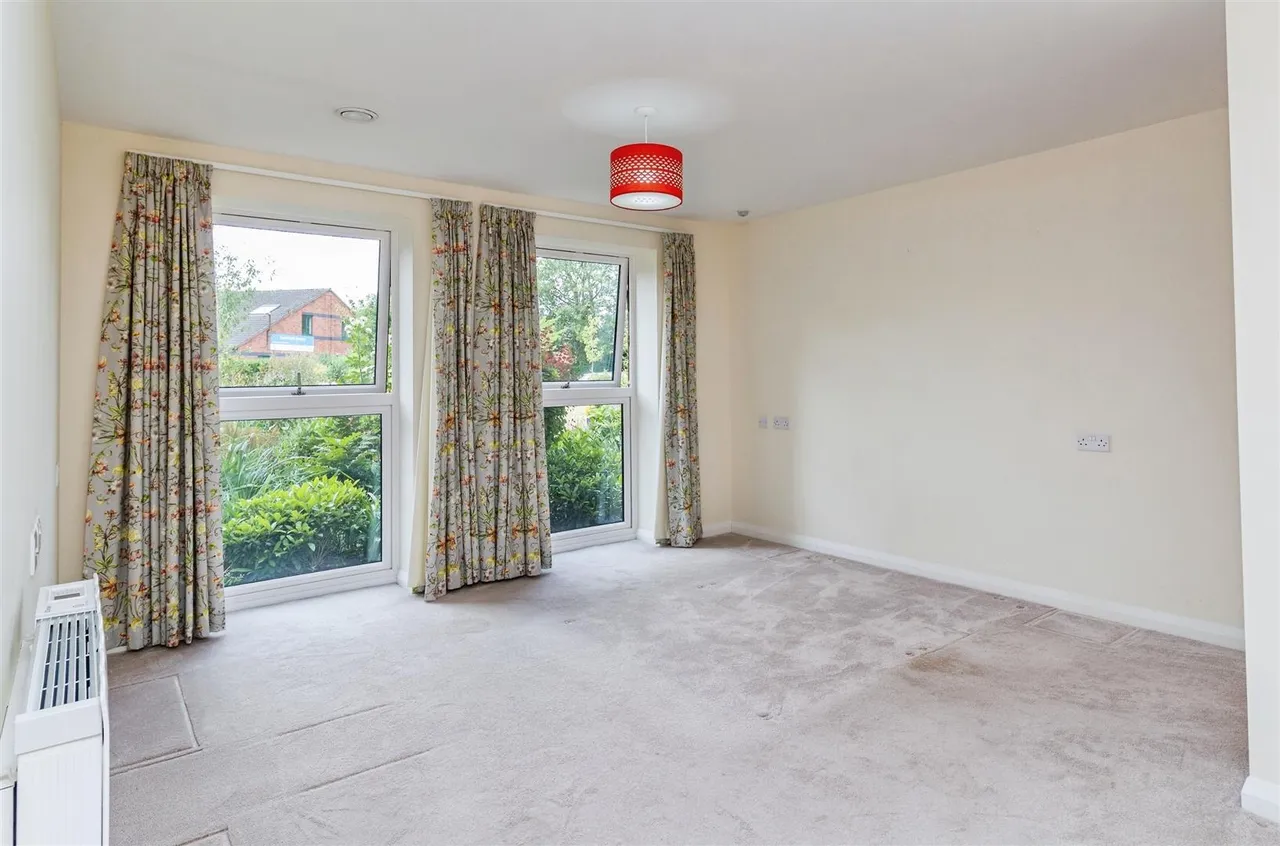 Kingsway, Stafford, ST16, photo 6