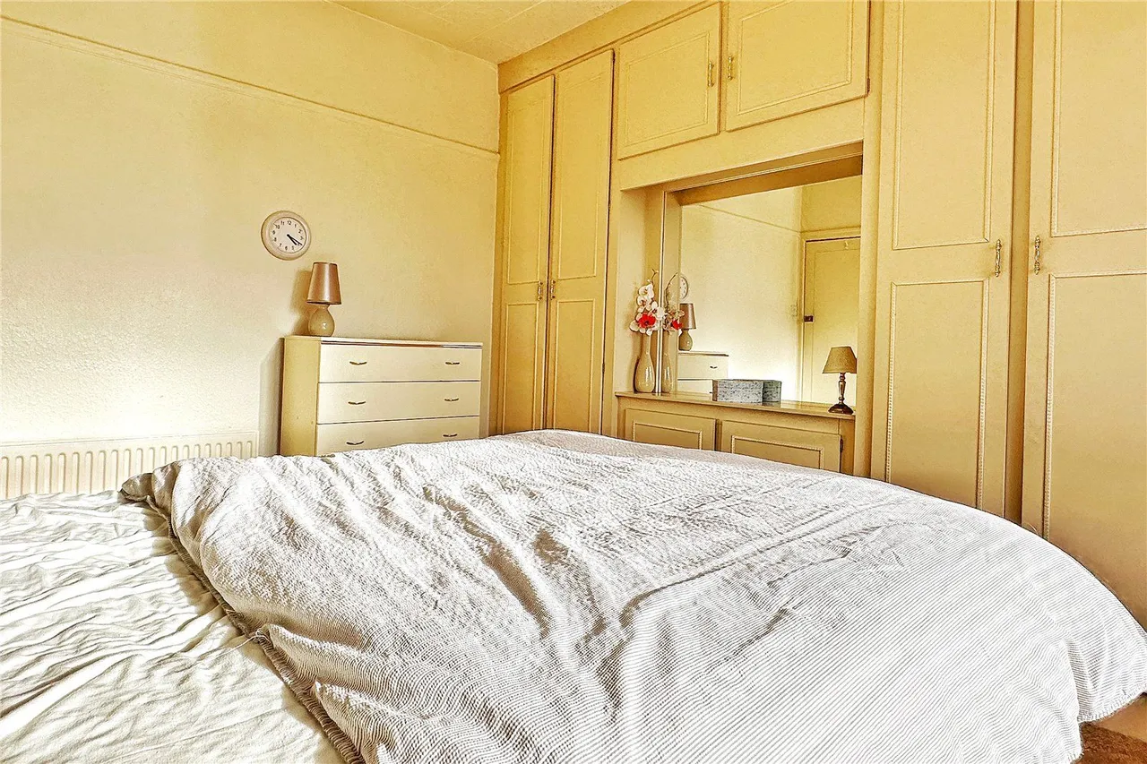 Lyndhurst Avenue, Ashton-under-Lyne, OL6, photo 16
