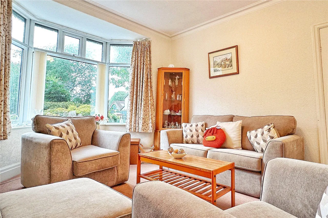 Lyndhurst Avenue, Ashton-under-Lyne, OL6, photo 4