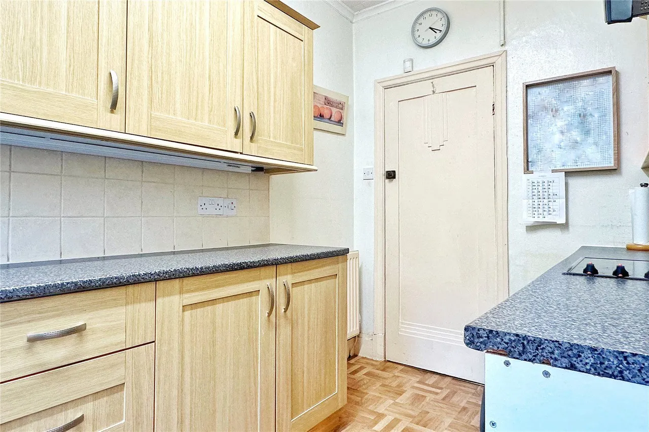 Lyndhurst Avenue, Ashton-under-Lyne, OL6, photo 11