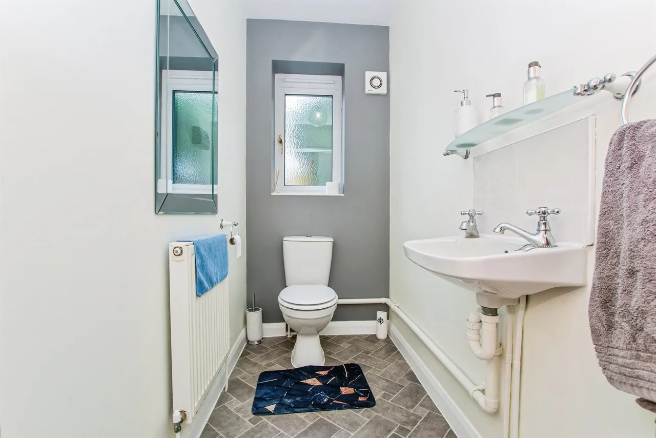 Beechings Close, Wisbech St. Mary, PE13, photo 9