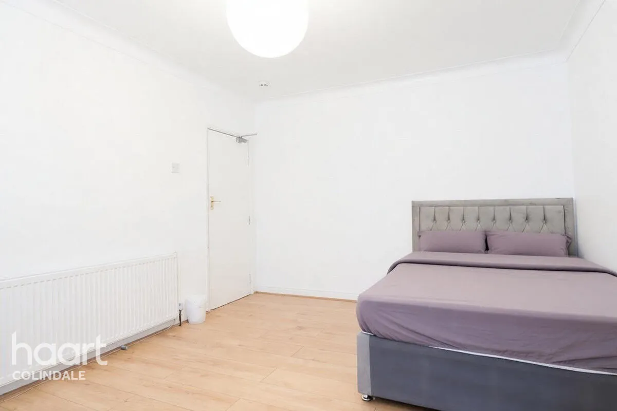 Kenilworth Road, Edgware, HA8, photo 10