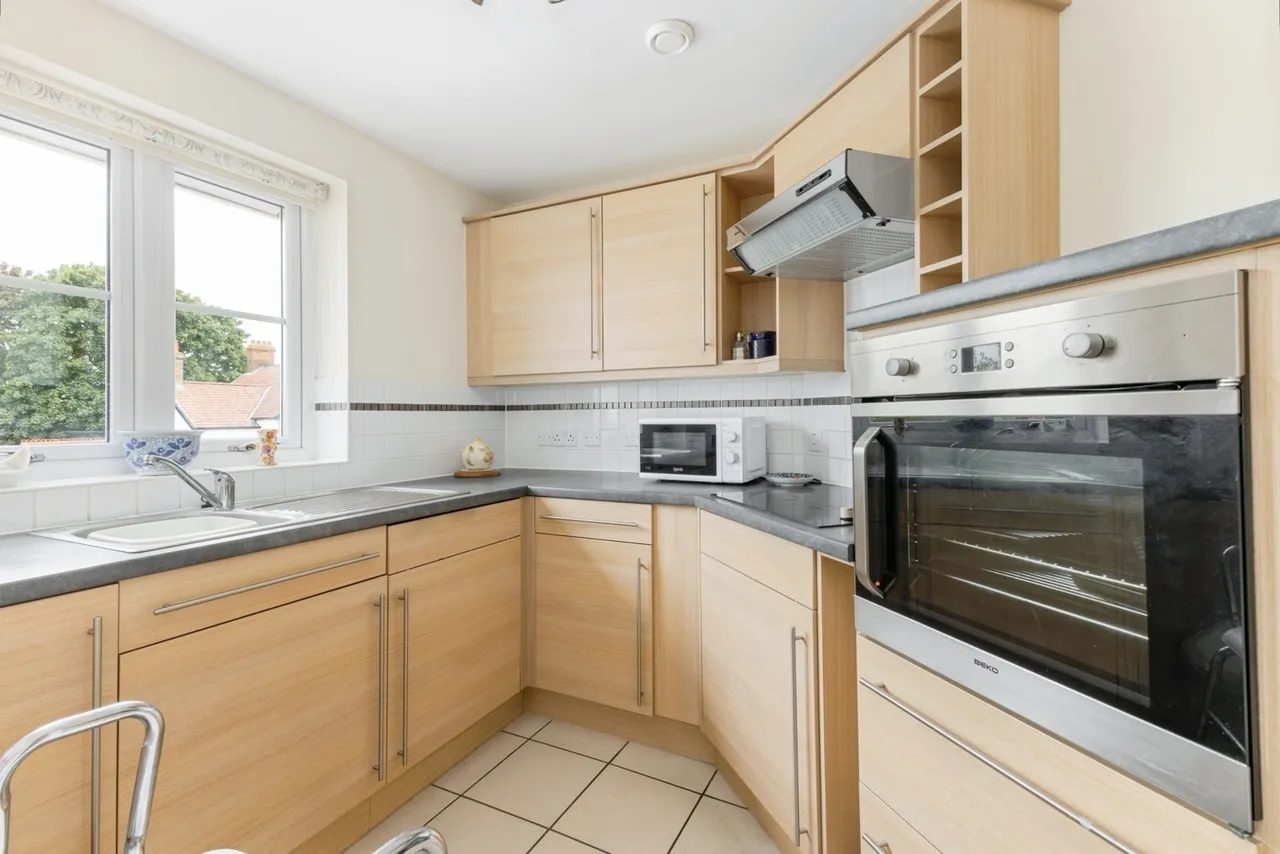 Queens Road, Attleborough, Norfolk, NR17, photo 3