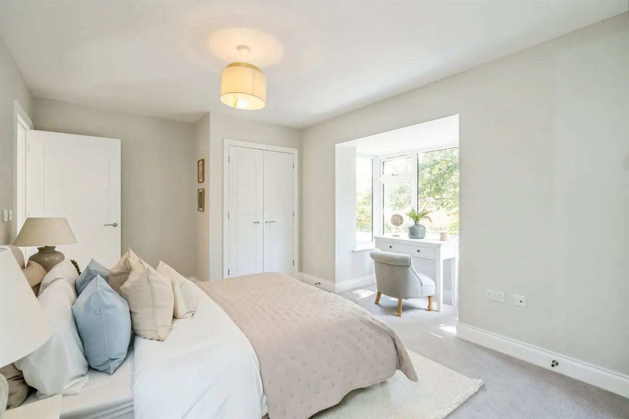 Arundel Road, Fontwell, photo 7