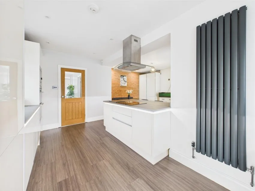 Naas Lane, Quedgeley, photo 8