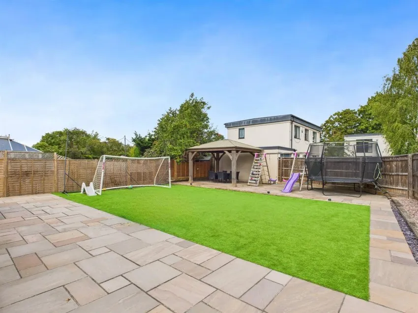 Naas Lane, Quedgeley, photo 27