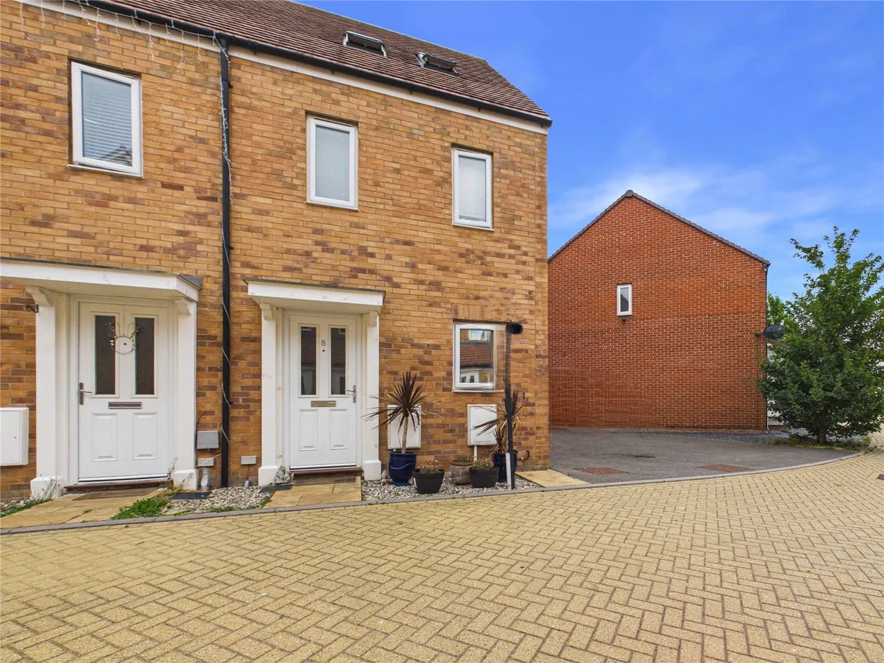 3 bed house for sale, Allen Aldridge Grove, Stanway, CO3
