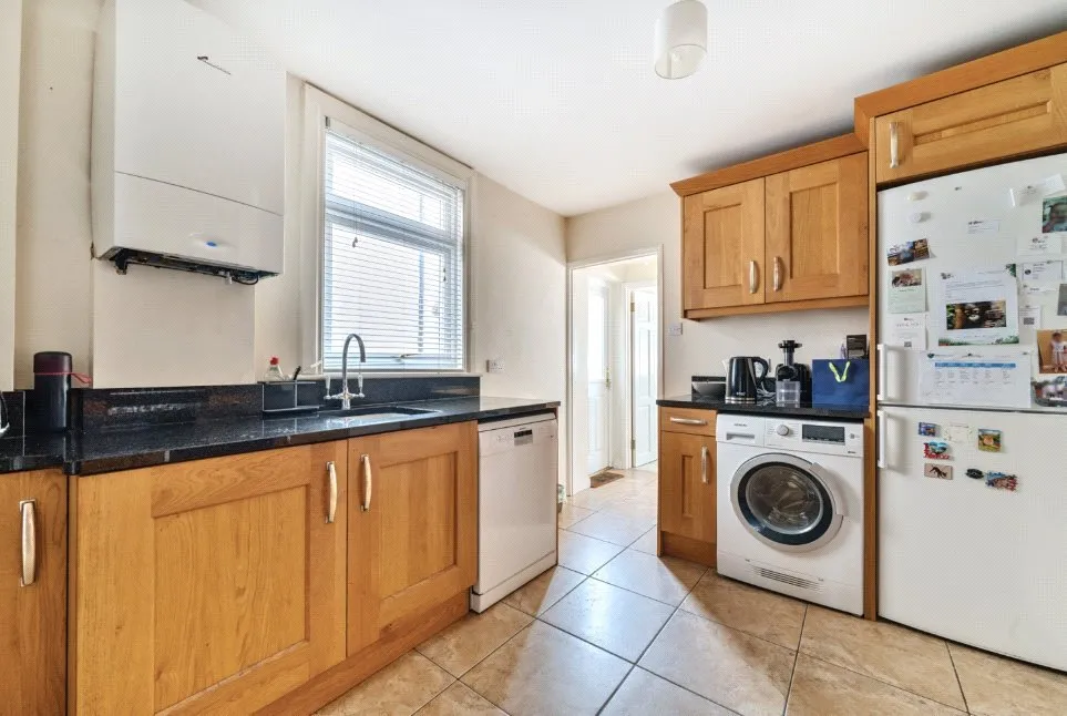 Izane Road, Kent, DA6, photo 12