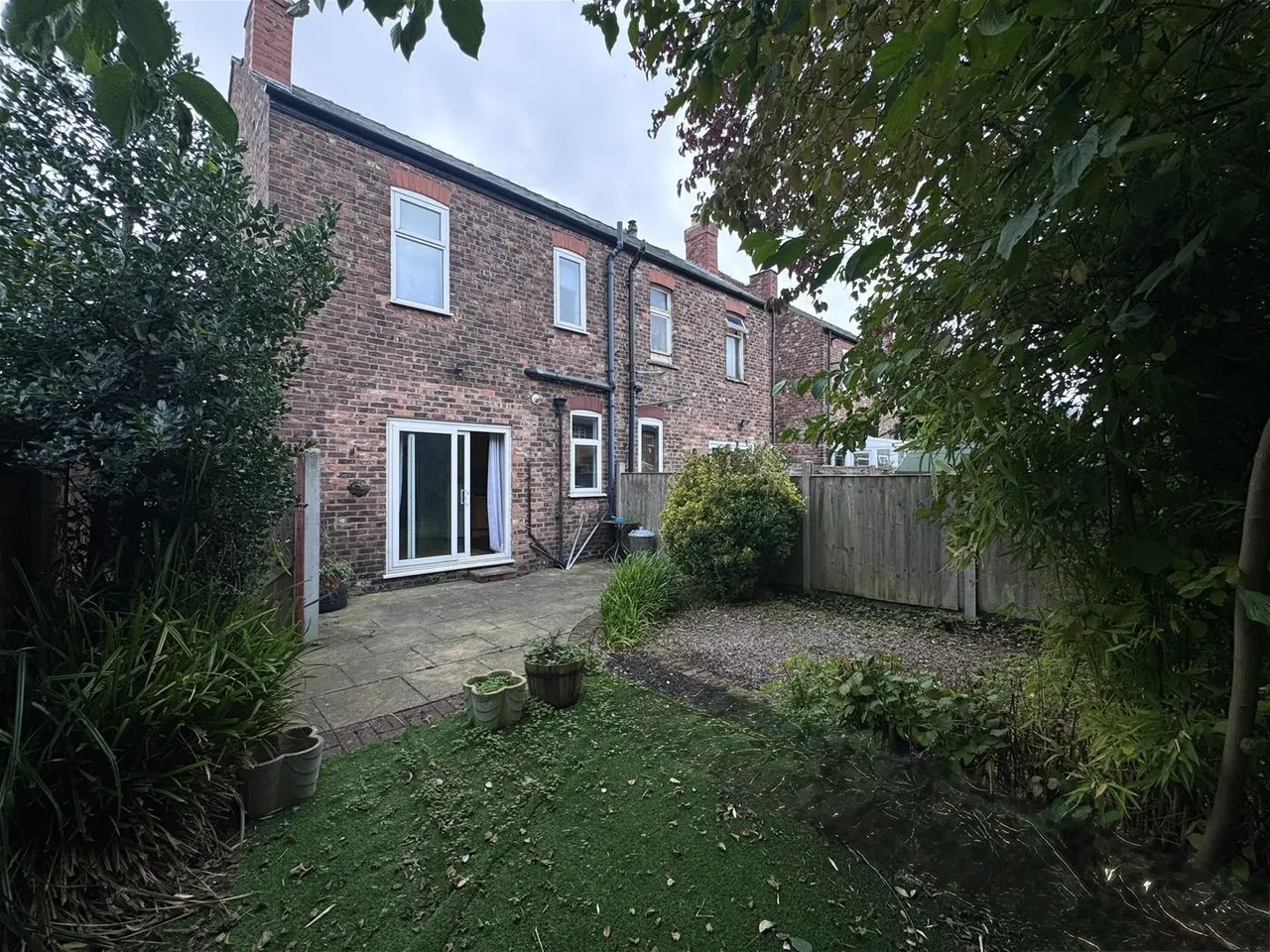 Brunswick Road, Altrincham, WA14, photo 9