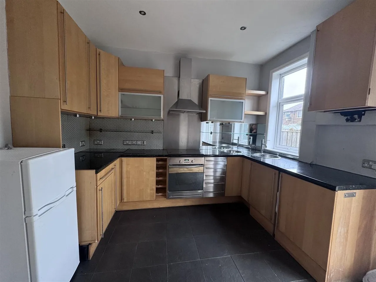 Brunswick Road, Altrincham, WA14, photo 4