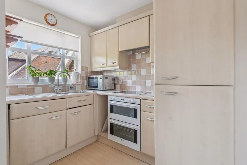 Dean Street, Marlow SL7 3AP, photo 3