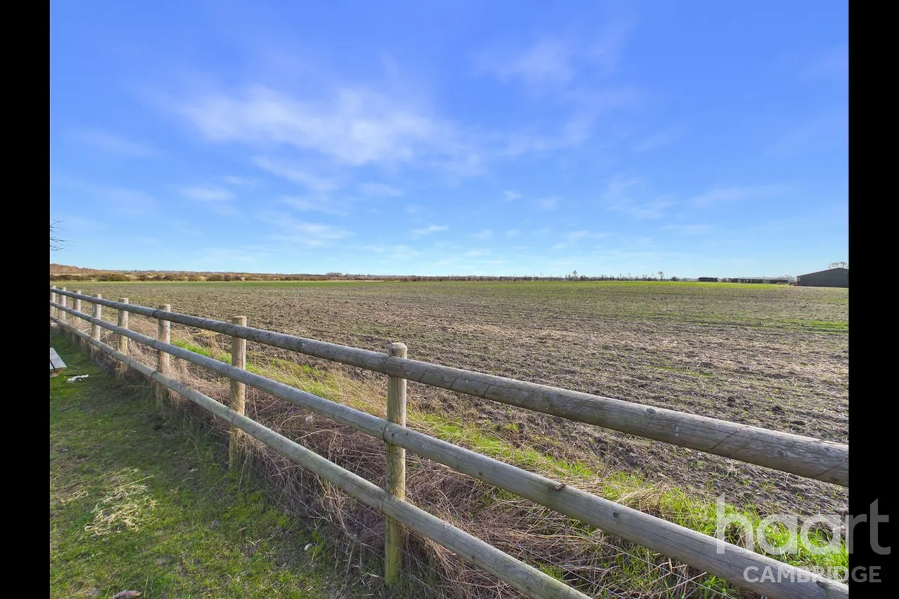 Cambridge Road, Barton, CB23, photo 4