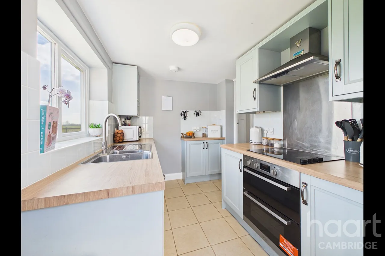 Cambridge Road, Barton, CB23, photo 3