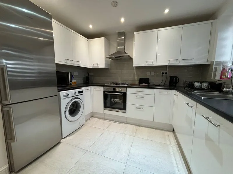 1 bed house to rent, Marriott Road, Luton, LU3