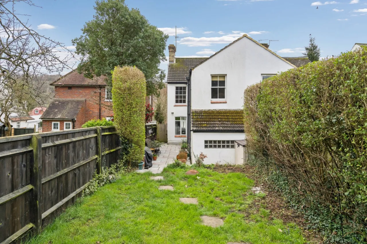 London Road, High Wycombe, HP11, photo 8