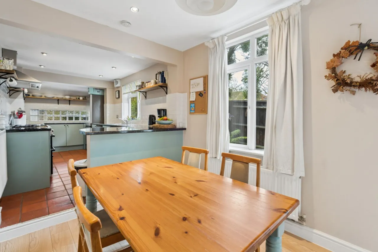 London Road, High Wycombe, HP11, photo 10