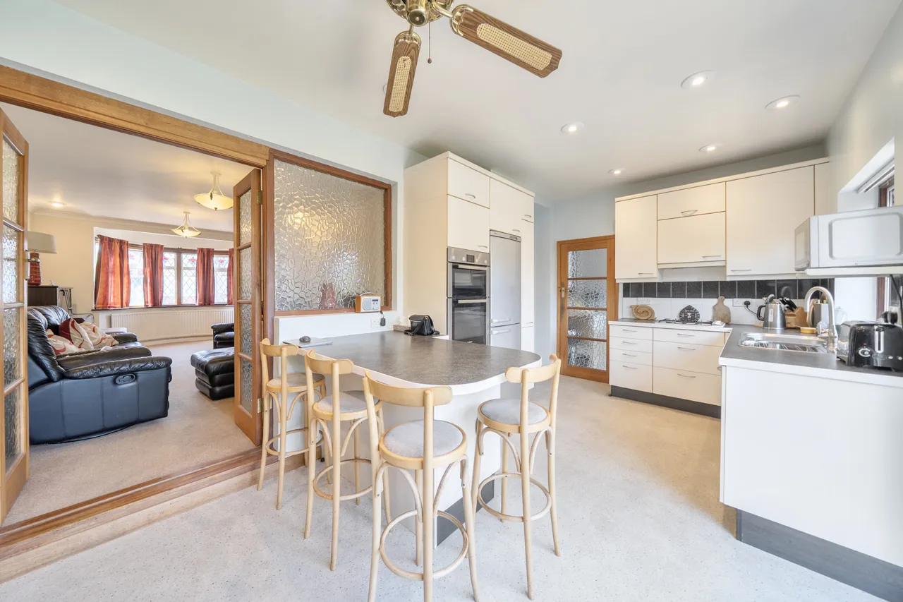Bessingby Road, Ruislip, HA4, photo 4