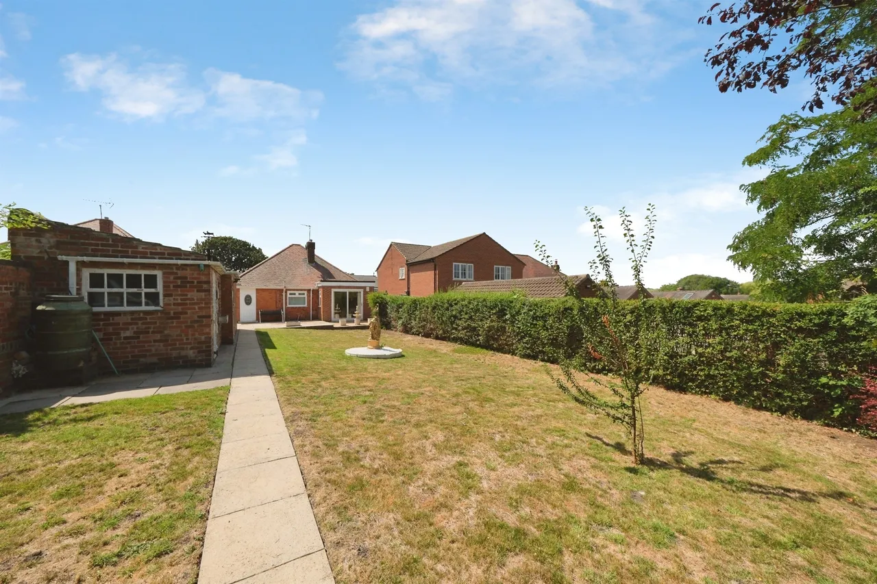 Hobsic Close, Brinsley, NG16, photo 15
